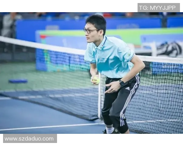 武汉网球队以63分领跑大师赛积分榜展现强劲实力